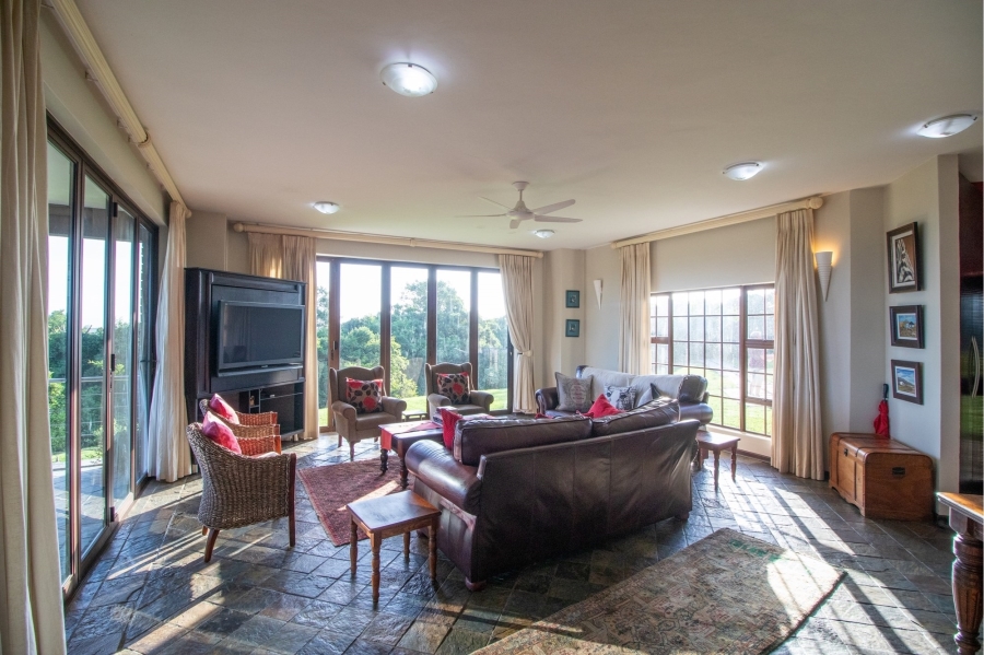 5 Bedroom Property for Sale in East London Rural Eastern Cape